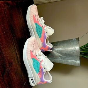 Fashion Tennis Shoes